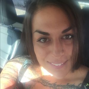 Meet your Posher, Ariana